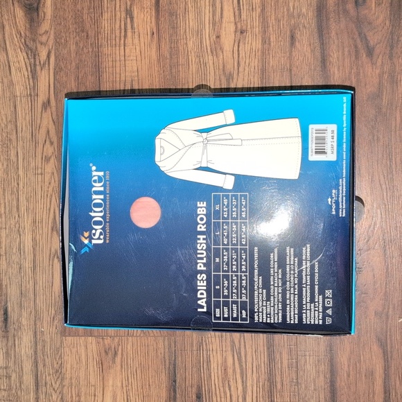 Isotoner Ladies Plush Robe - Picture 2 of 2